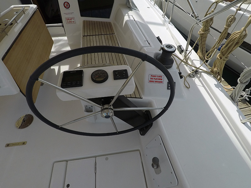 Dufour 430 GL — photo 27