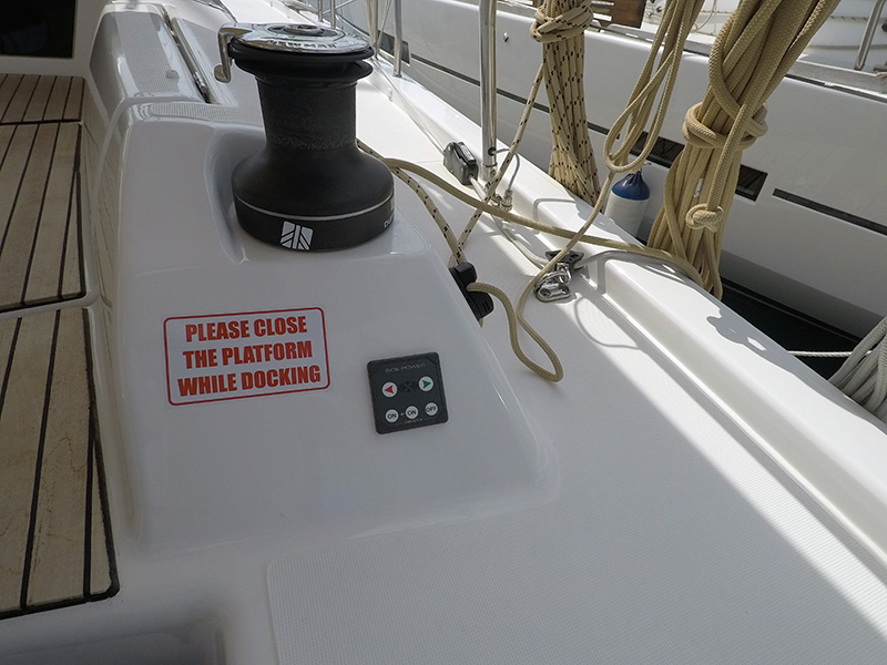 Dufour 430 GL — photo 17