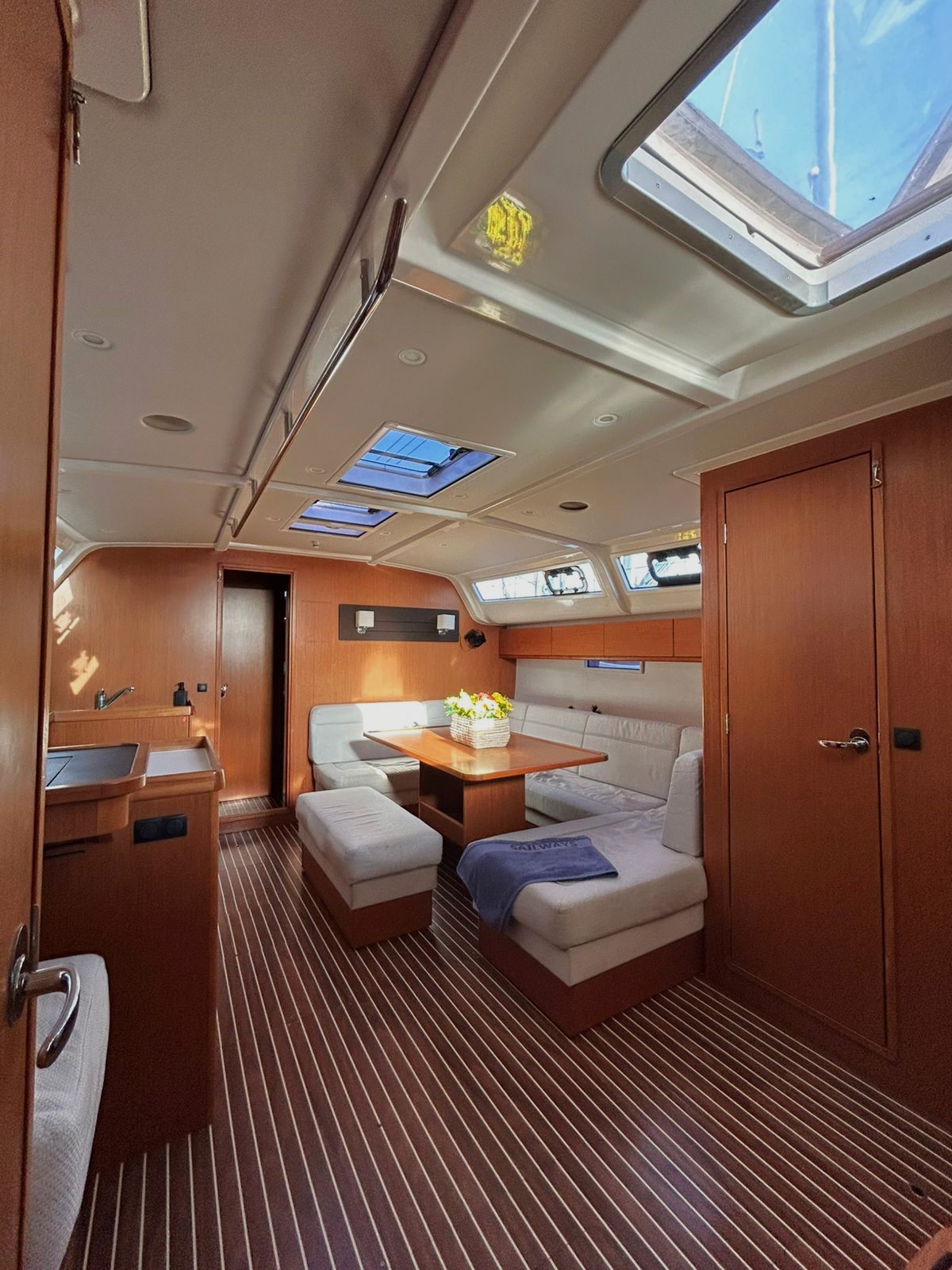 Bavaria Cruiser 51 — photo 17