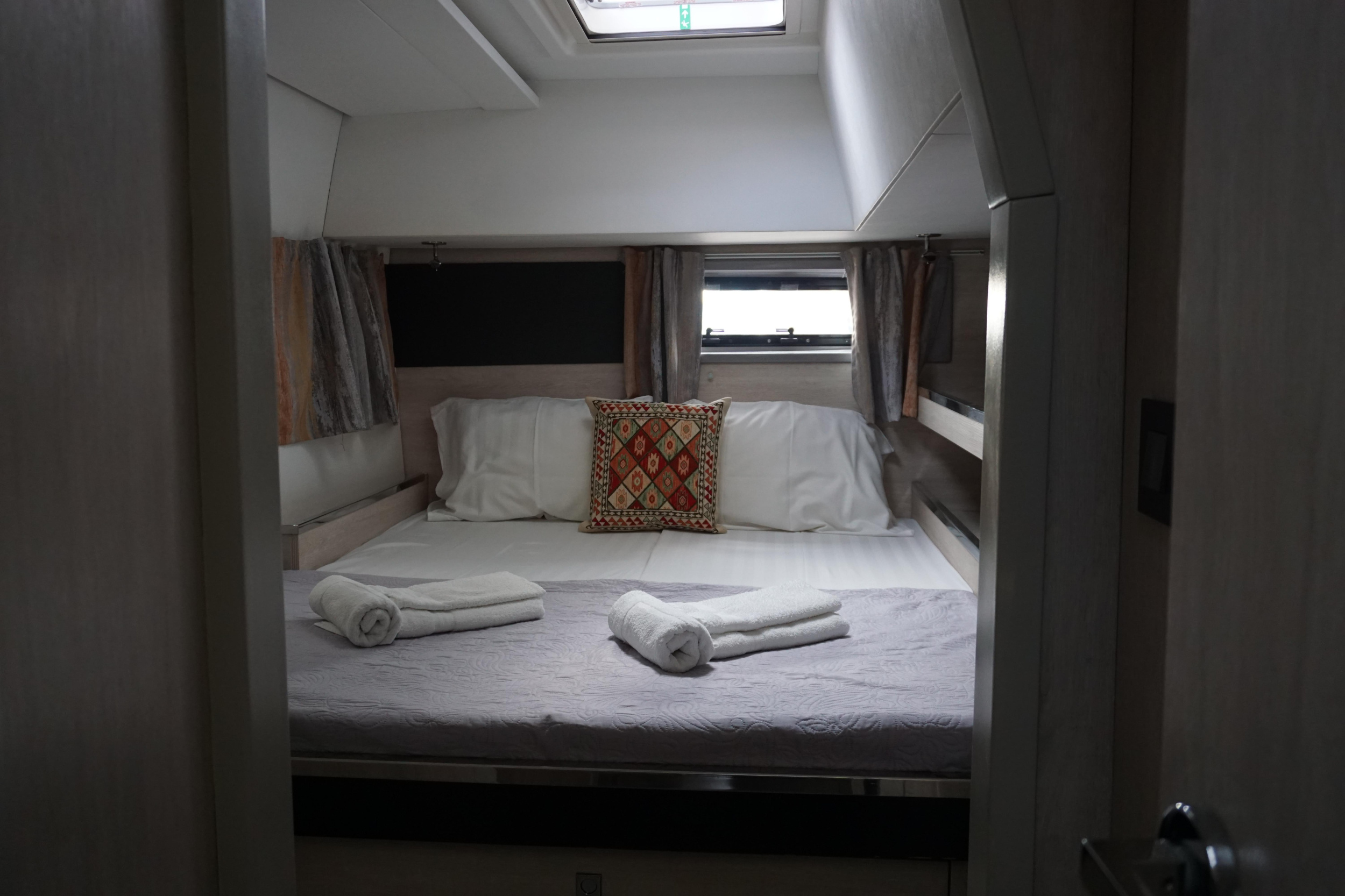 Leopard 45 — photo 9