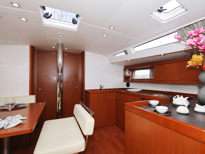 Oceanis 48 — photo 56