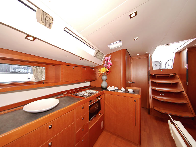 Oceanis 48 — photo 50