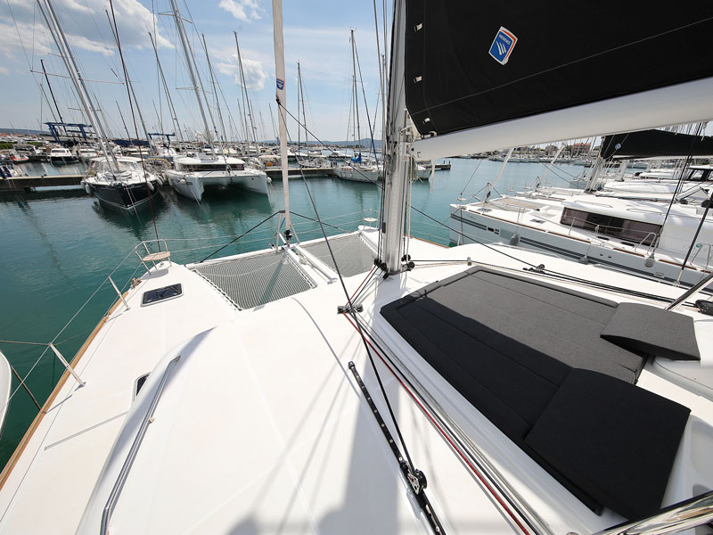 Lagoon 450 F — photo 31