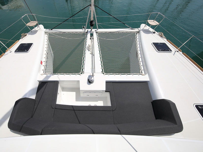 Lagoon 450 F — photo 37
