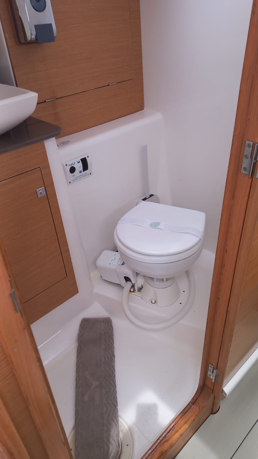 Dufour 360 GL — photo 14