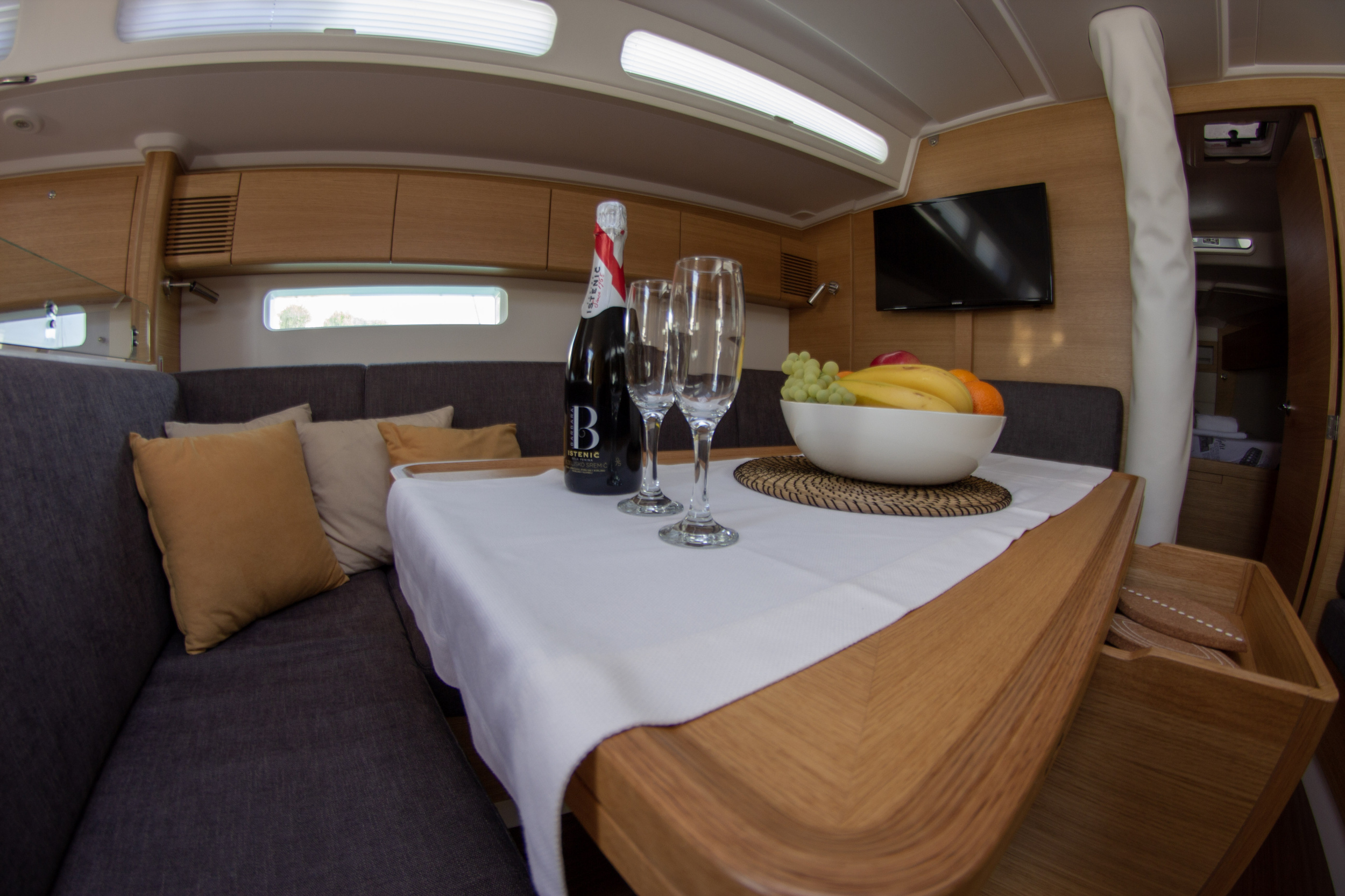 X-Yacht 4-3 — photo 11