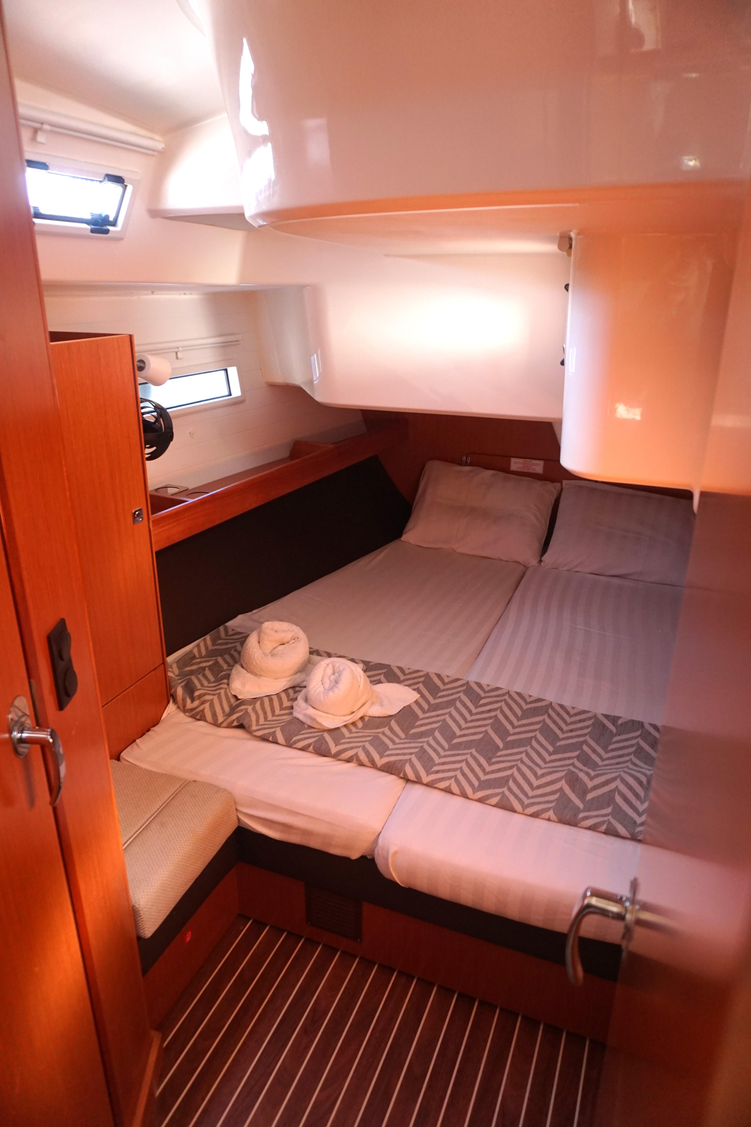 Bavaria Cruiser 51 — photo 13