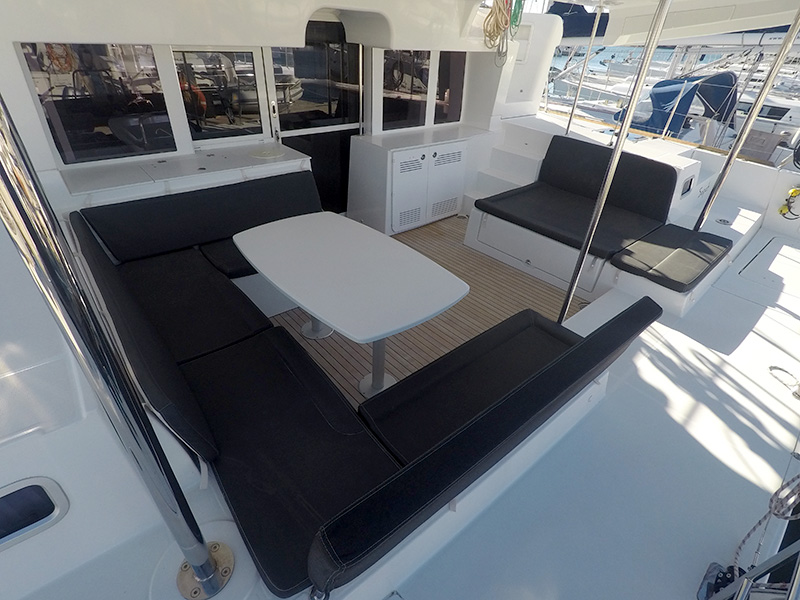 Lagoon 450 — photo 33