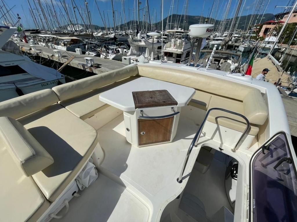 Azimut 47 — photo 15
