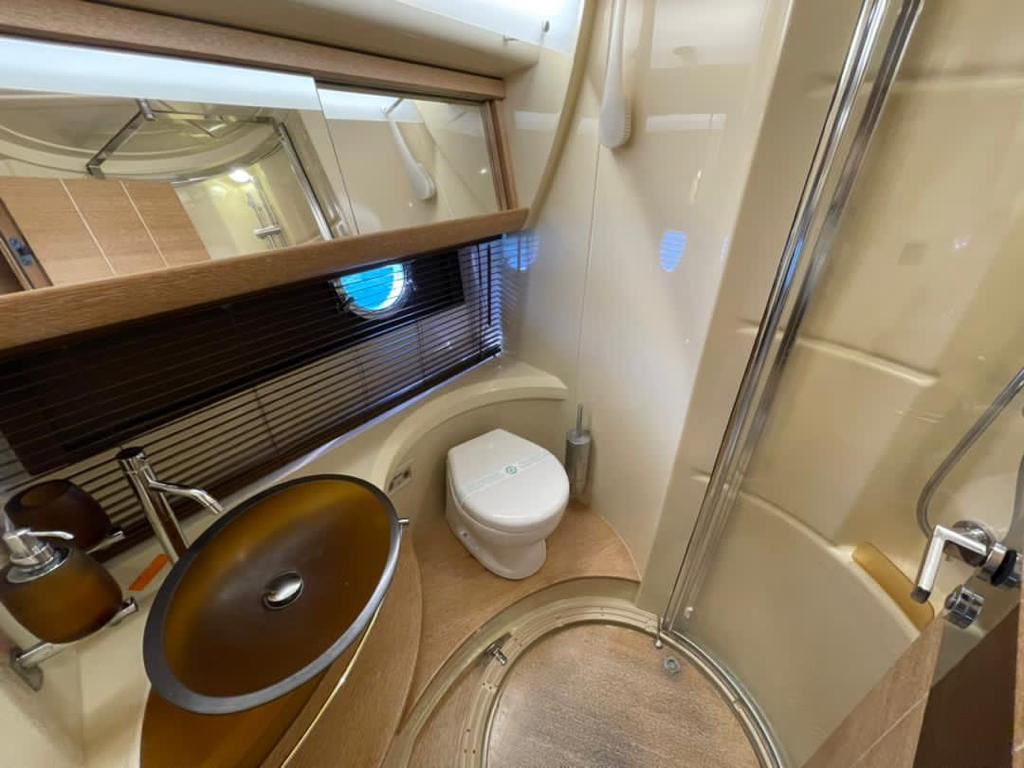 Azimut 47 — photo 7