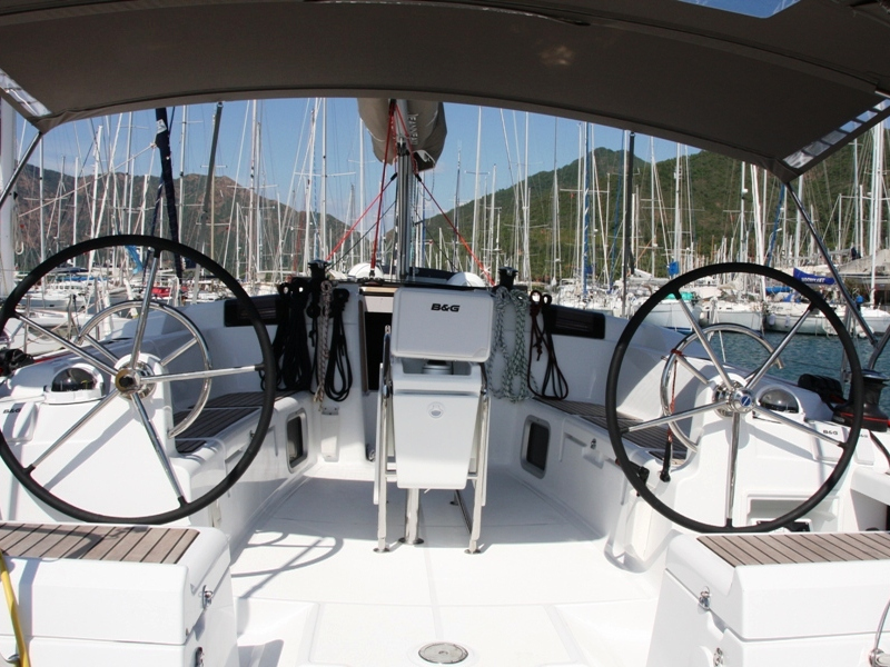 Sun Odyssey 439 — photo 29