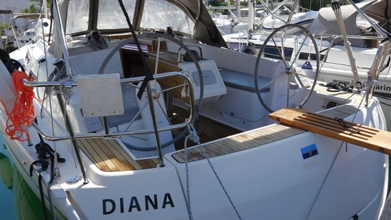 Bavaria Cruiser 37 — photo 3