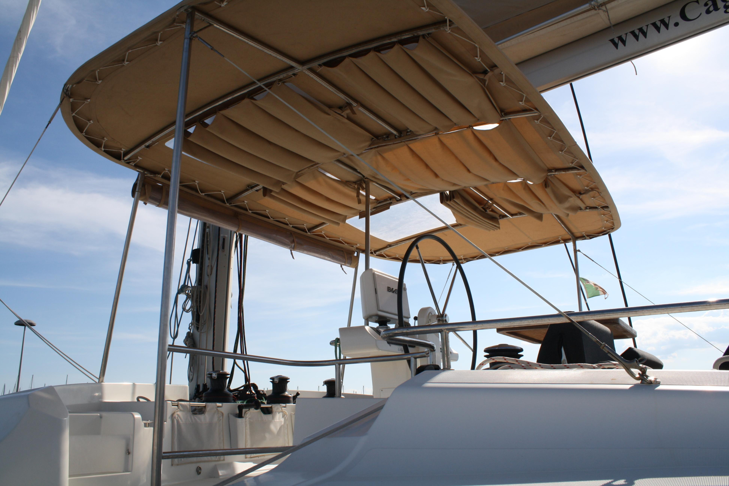 Lagoon 52F — photo 13