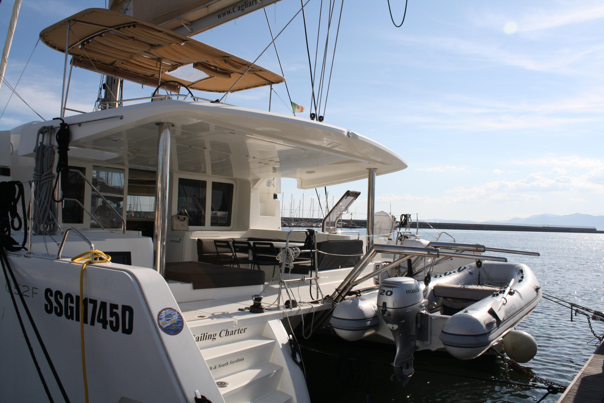 Lagoon 52F — photo 11