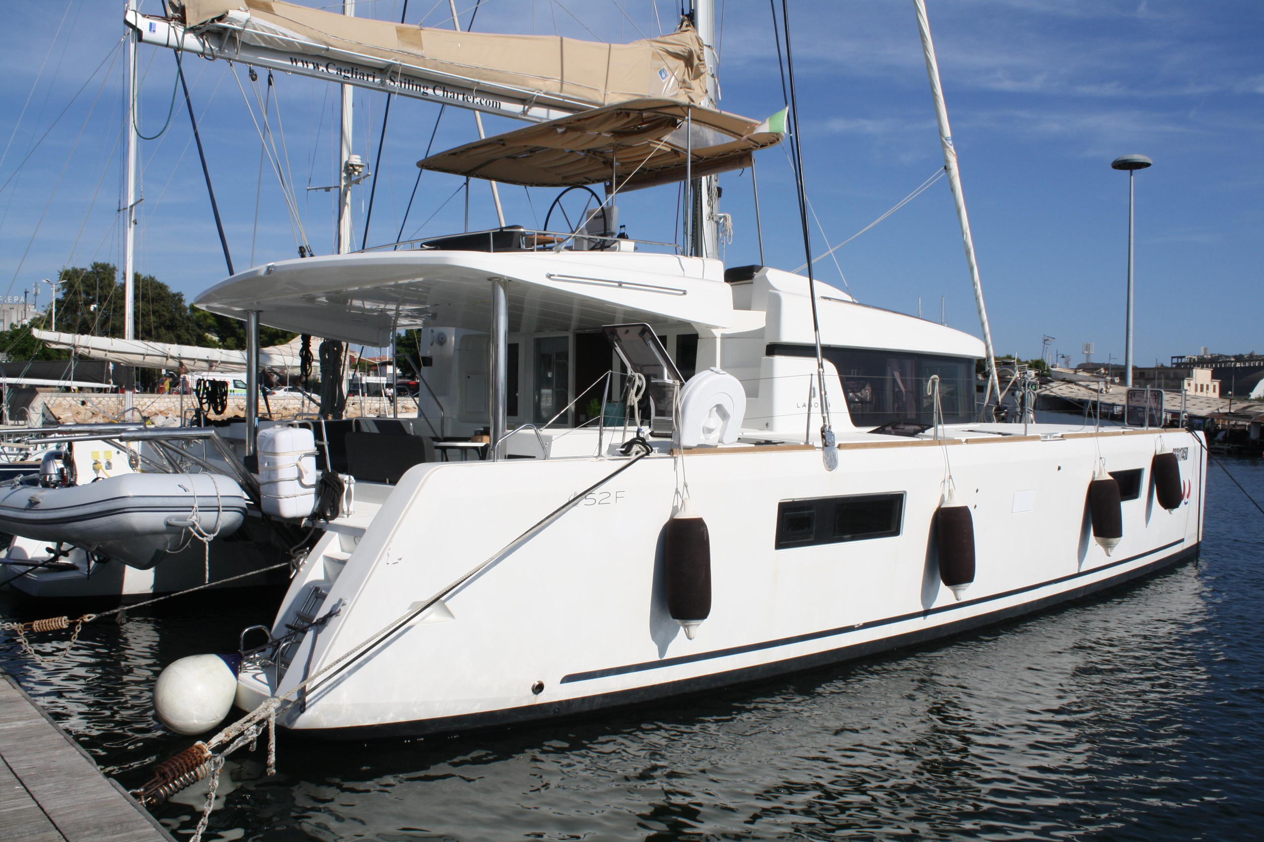 Lagoon 52F — photo 19