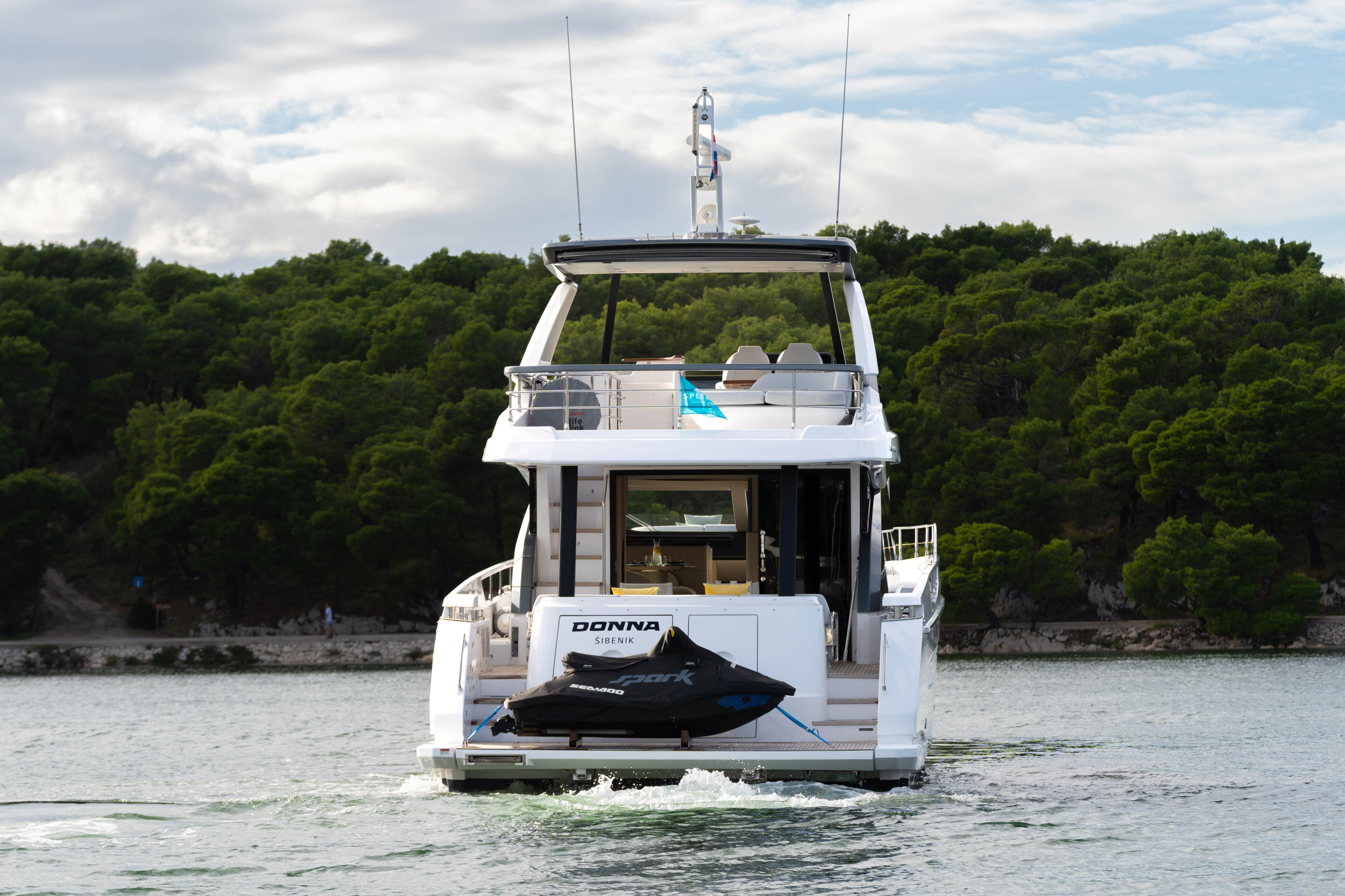 Azimut 68 Fly — photo 6