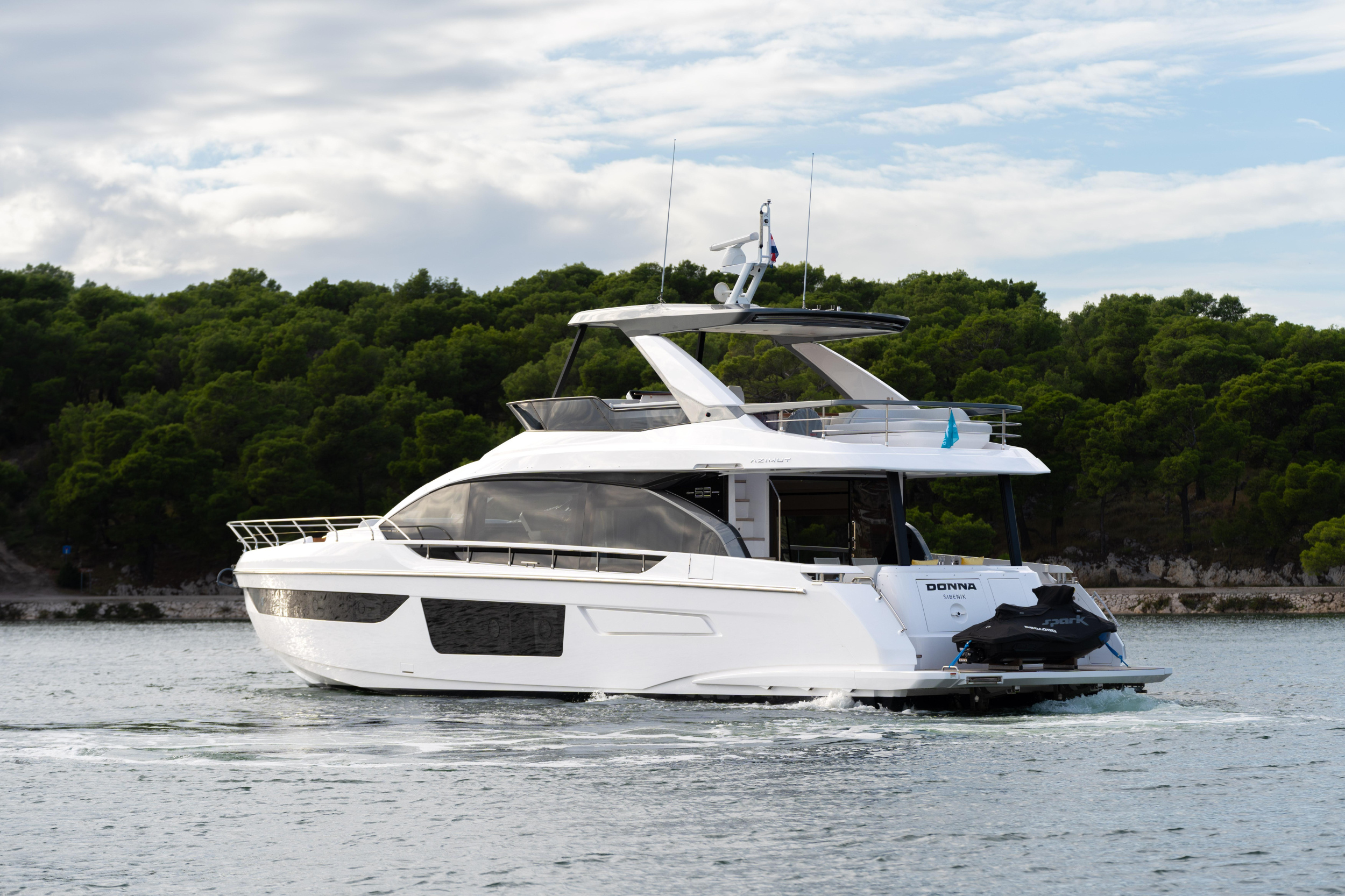 Azimut 68 Fly — photo 35