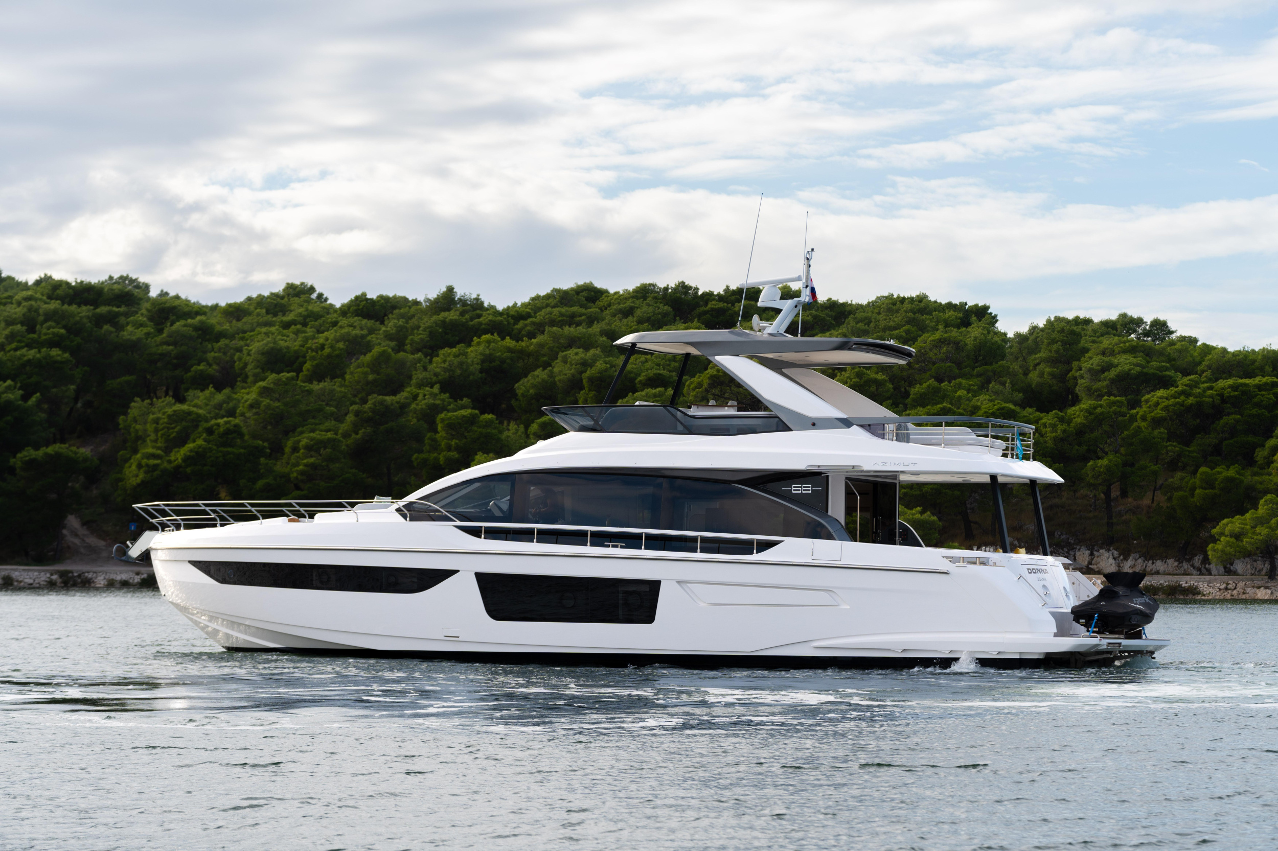 Azimut 68 Fly — photo 1