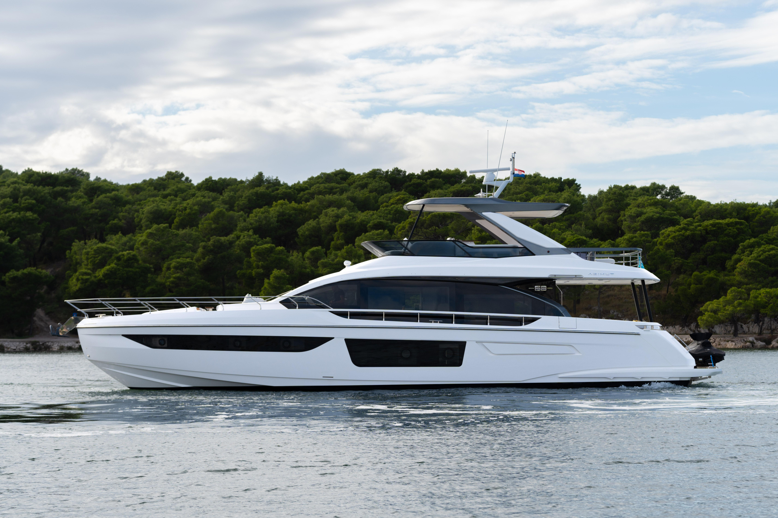 Azimut 68 Fly — photo 71