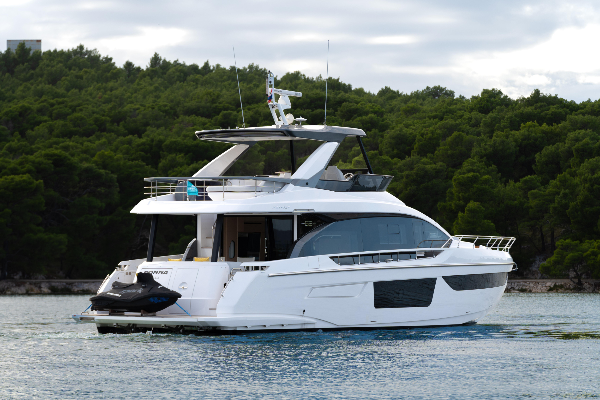Azimut 68 Fly — photo 51