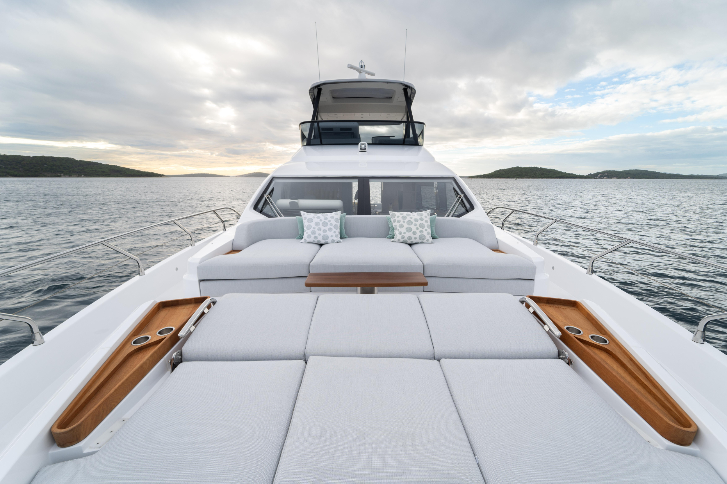 Azimut 68 Fly — photo 90