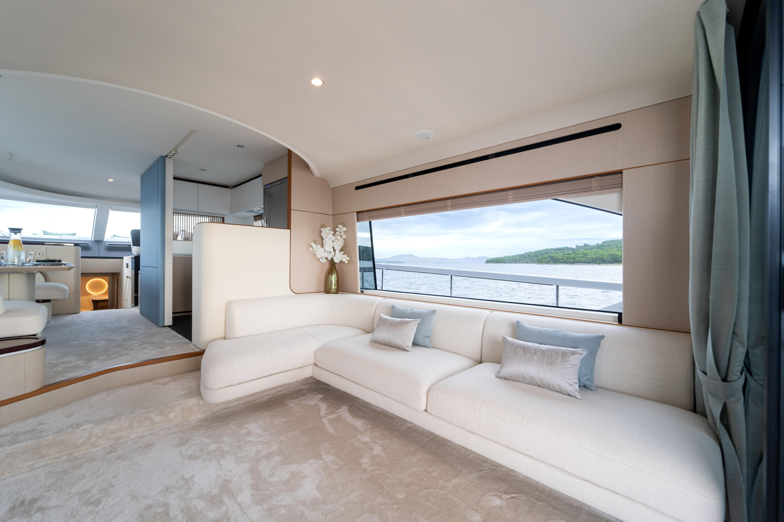 Azimut 68 Fly — photo 89