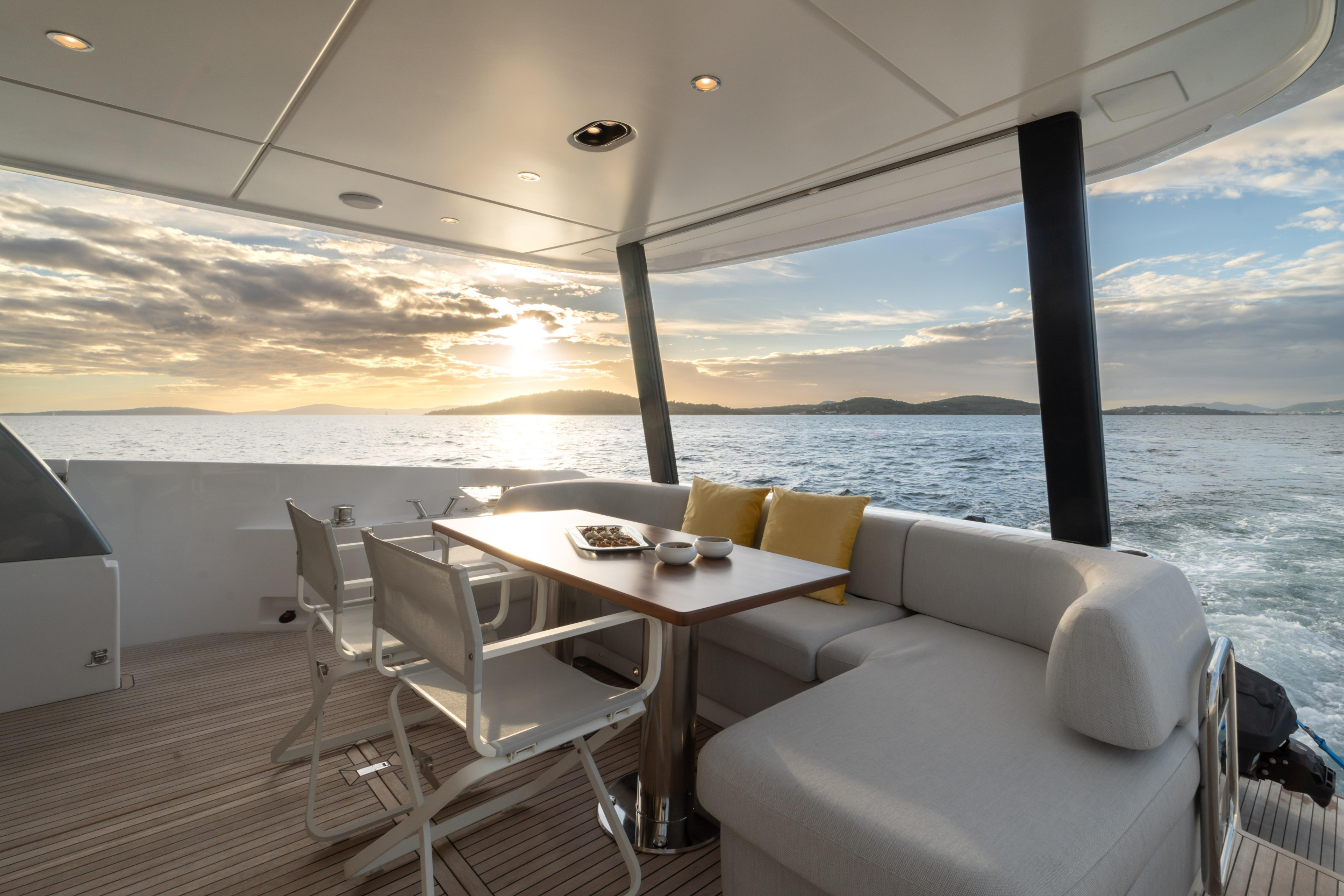 Azimut 68 Fly — photo 83
