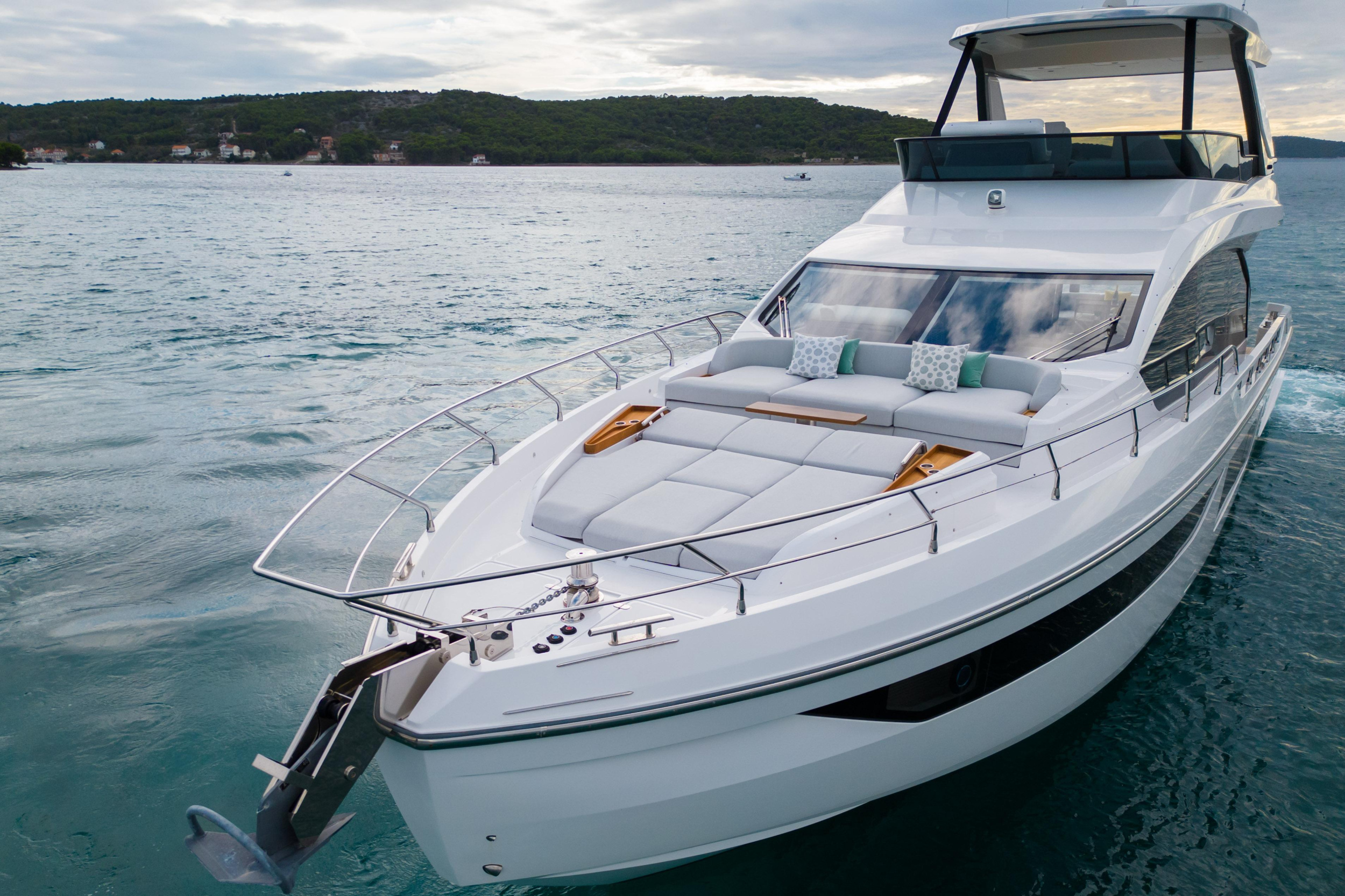 Azimut 68 Fly — photo 66