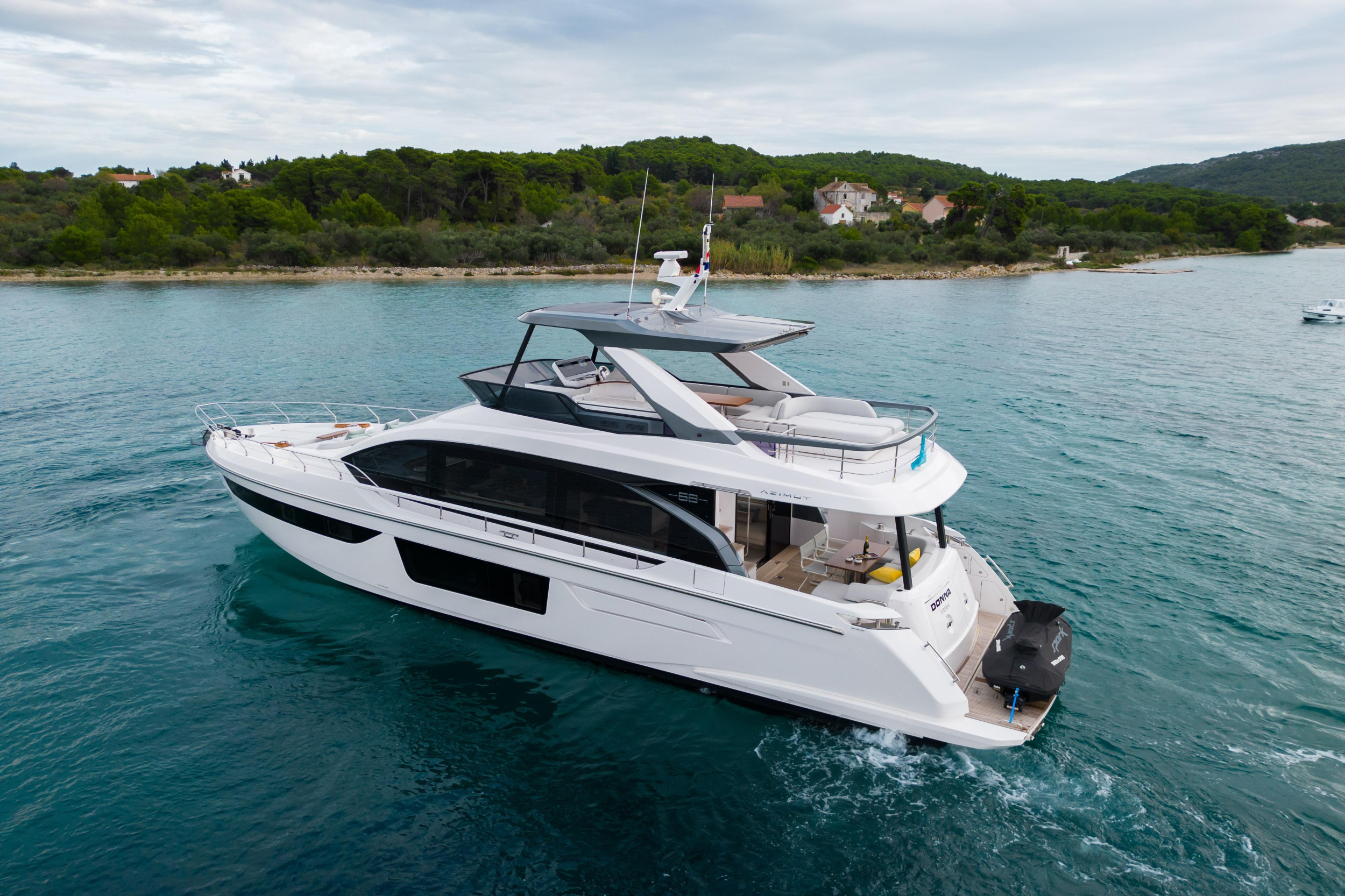 Azimut 68 Fly — photo 108