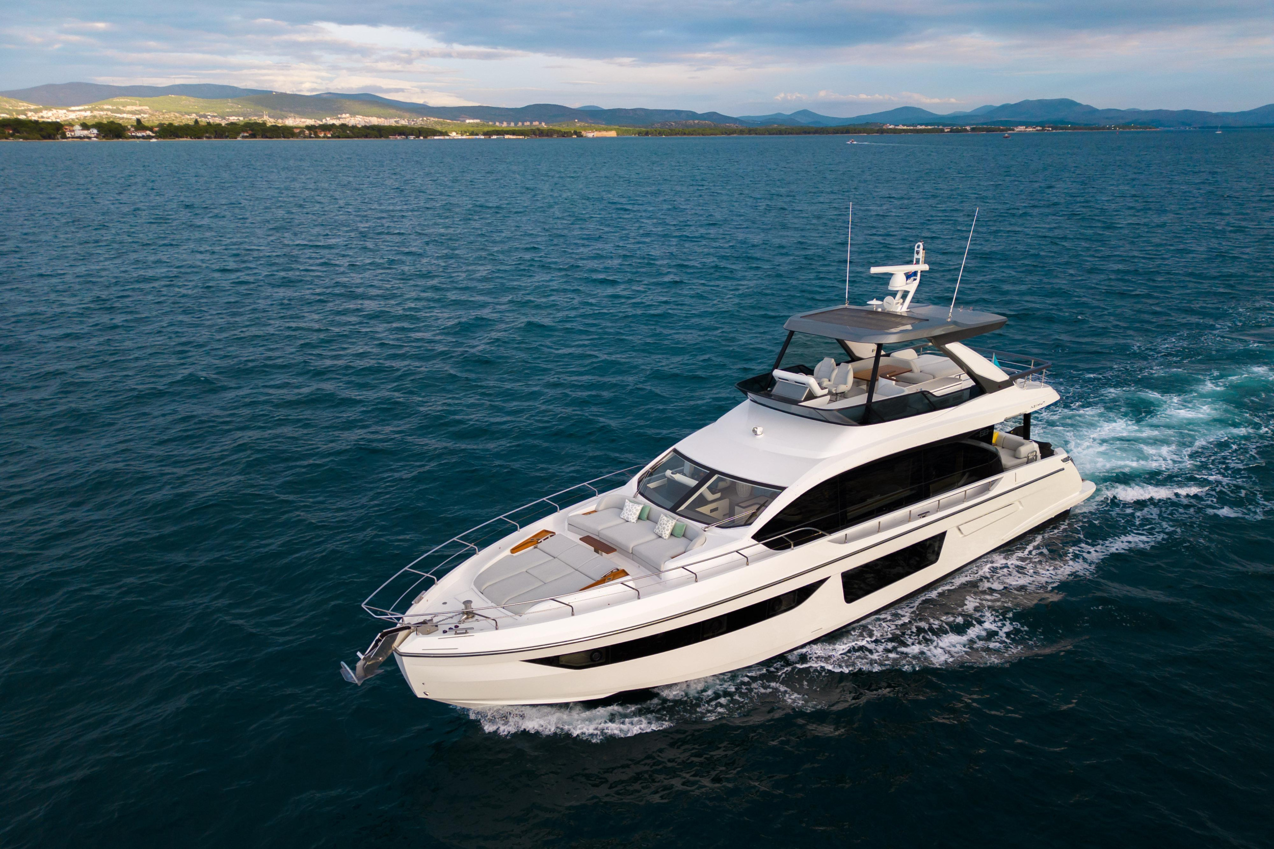 Azimut 68 Fly — photo 107