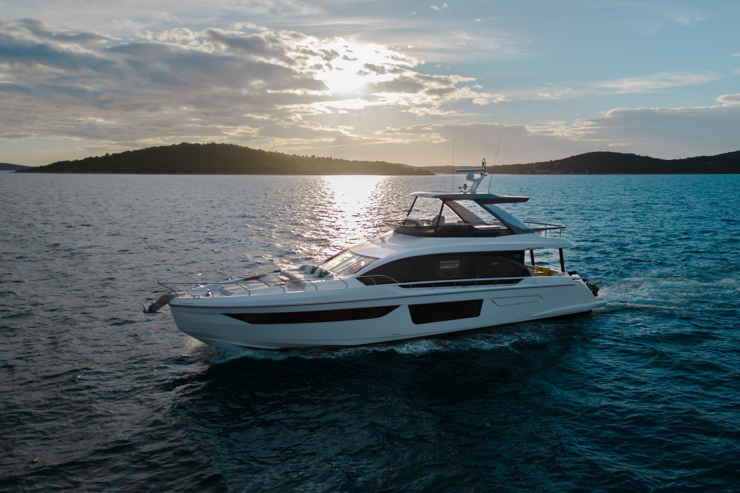 Azimut 68 Fly — photo 109