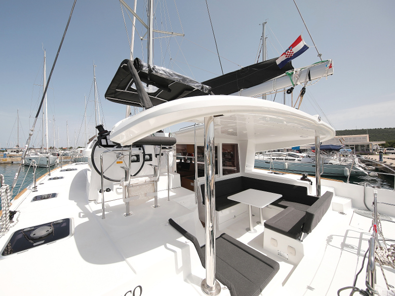 Lagoon 400 S2 LTD EDITION — photo 95