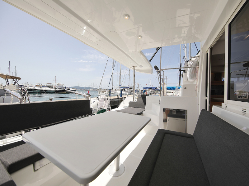 Lagoon 400 S2 LTD EDITION — photo 76