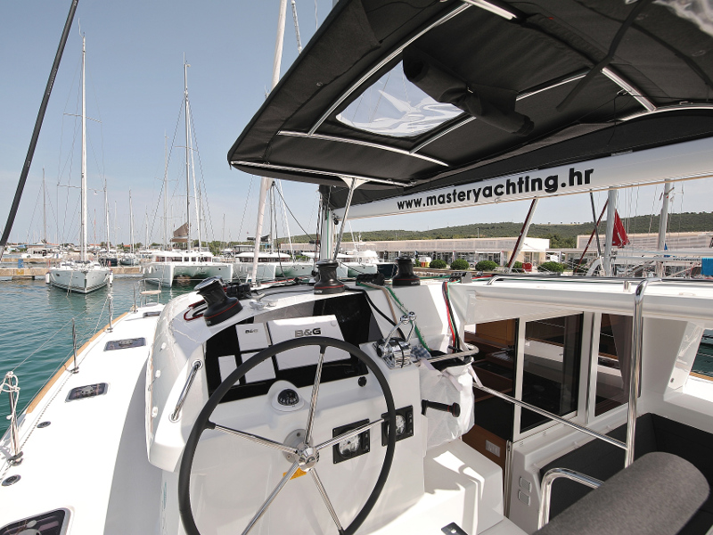 Lagoon 400 S2 LTD EDITION — photo 92