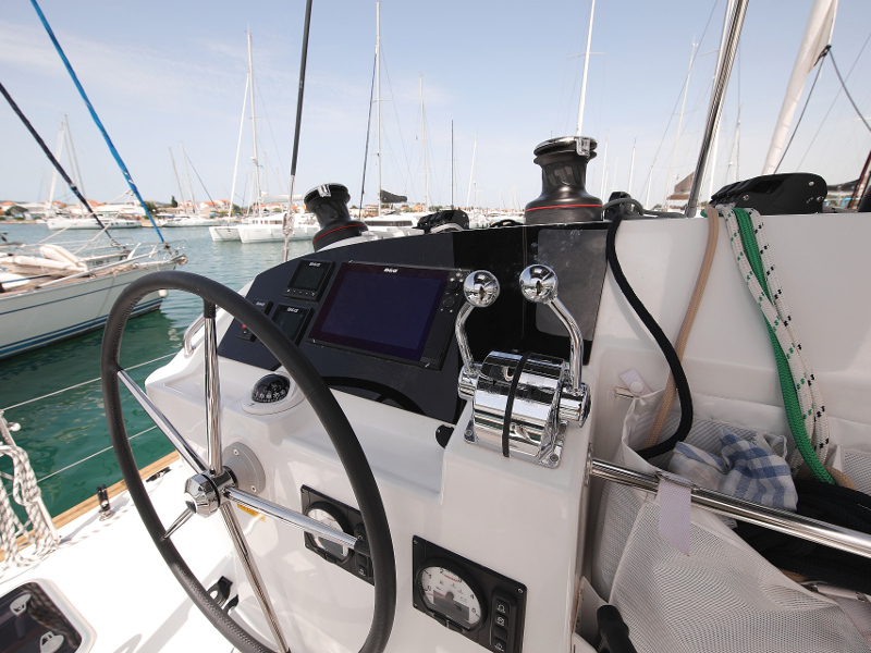 Lagoon 400 S2 LTD EDITION — photo 35
