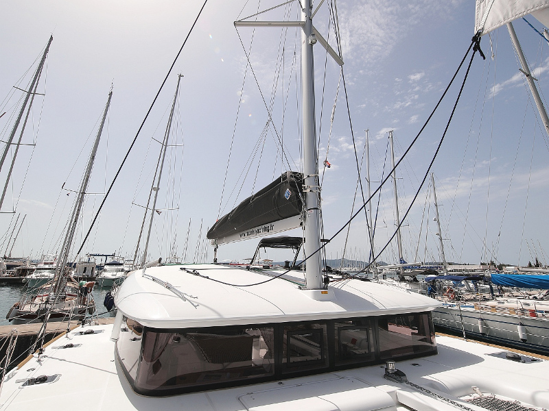Lagoon 400 S2 LTD EDITION — photo 24
