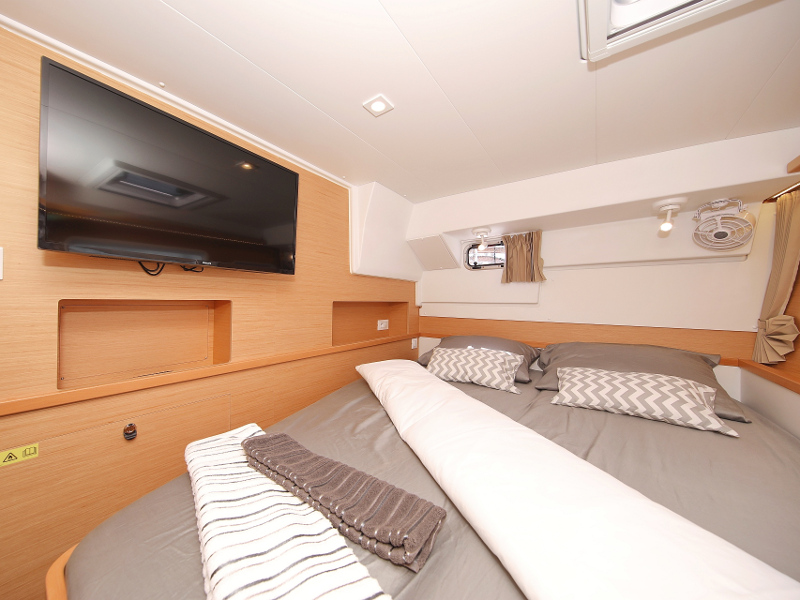 Lagoon 400 S2 LTD EDITION — photo 43