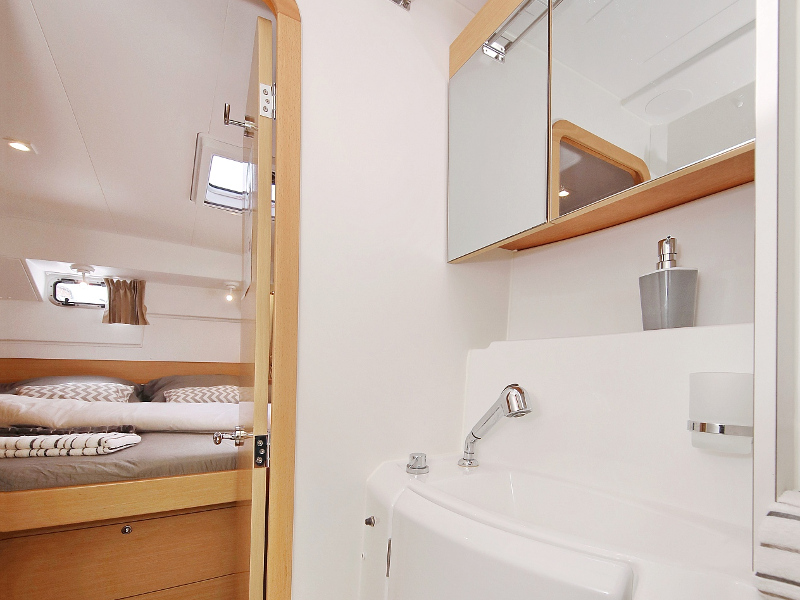 Lagoon 400 S2 LTD EDITION — photo 94