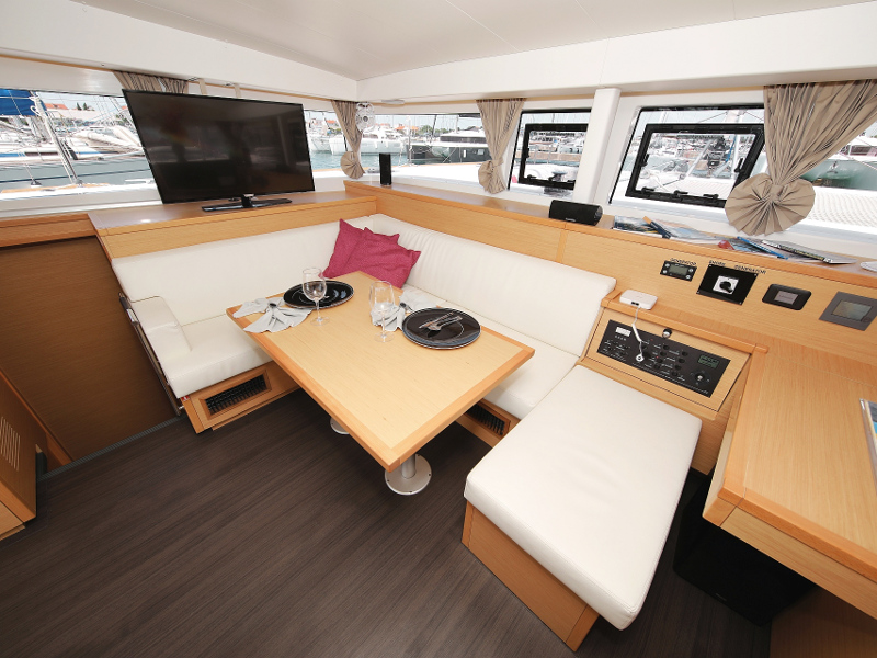 Lagoon 400 S2 LTD EDITION — photo 73