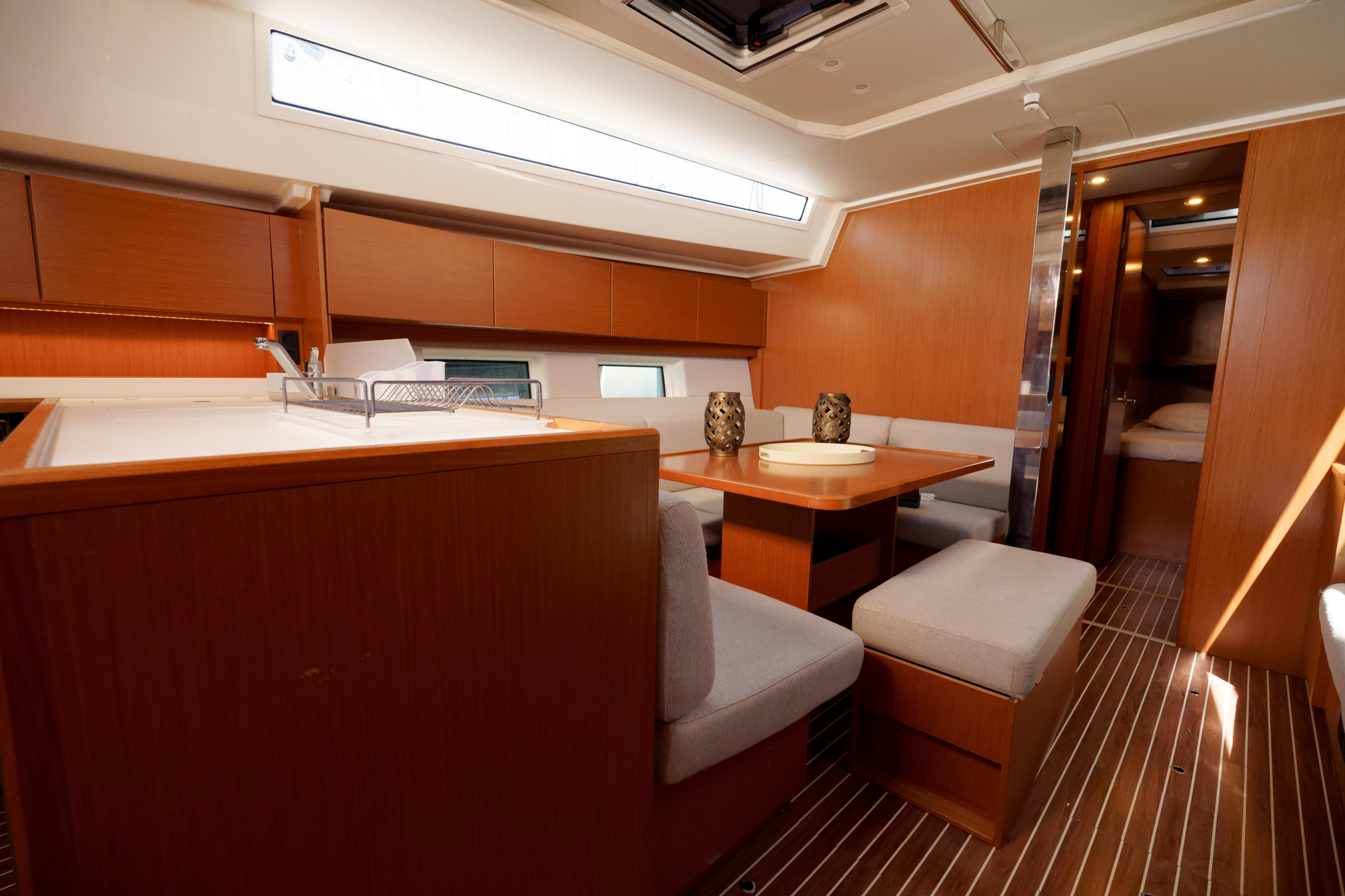 Bavaria C45 — photo 26
