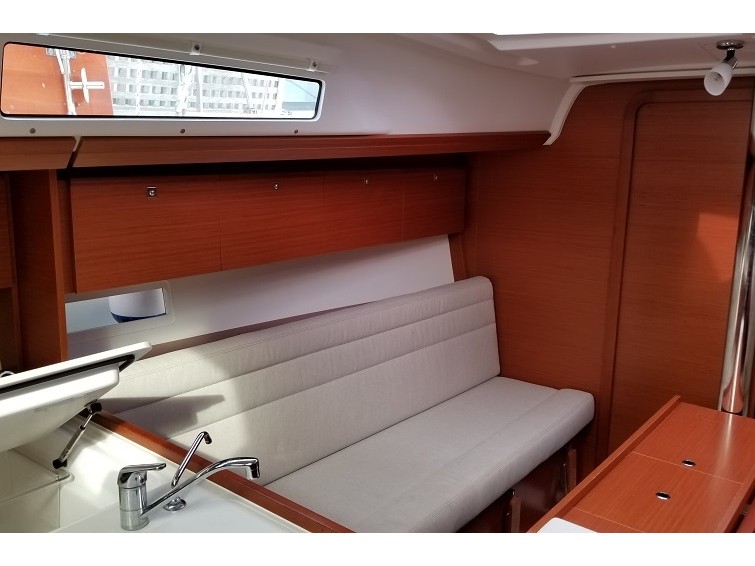 Dufour 350 GL — photo 5
