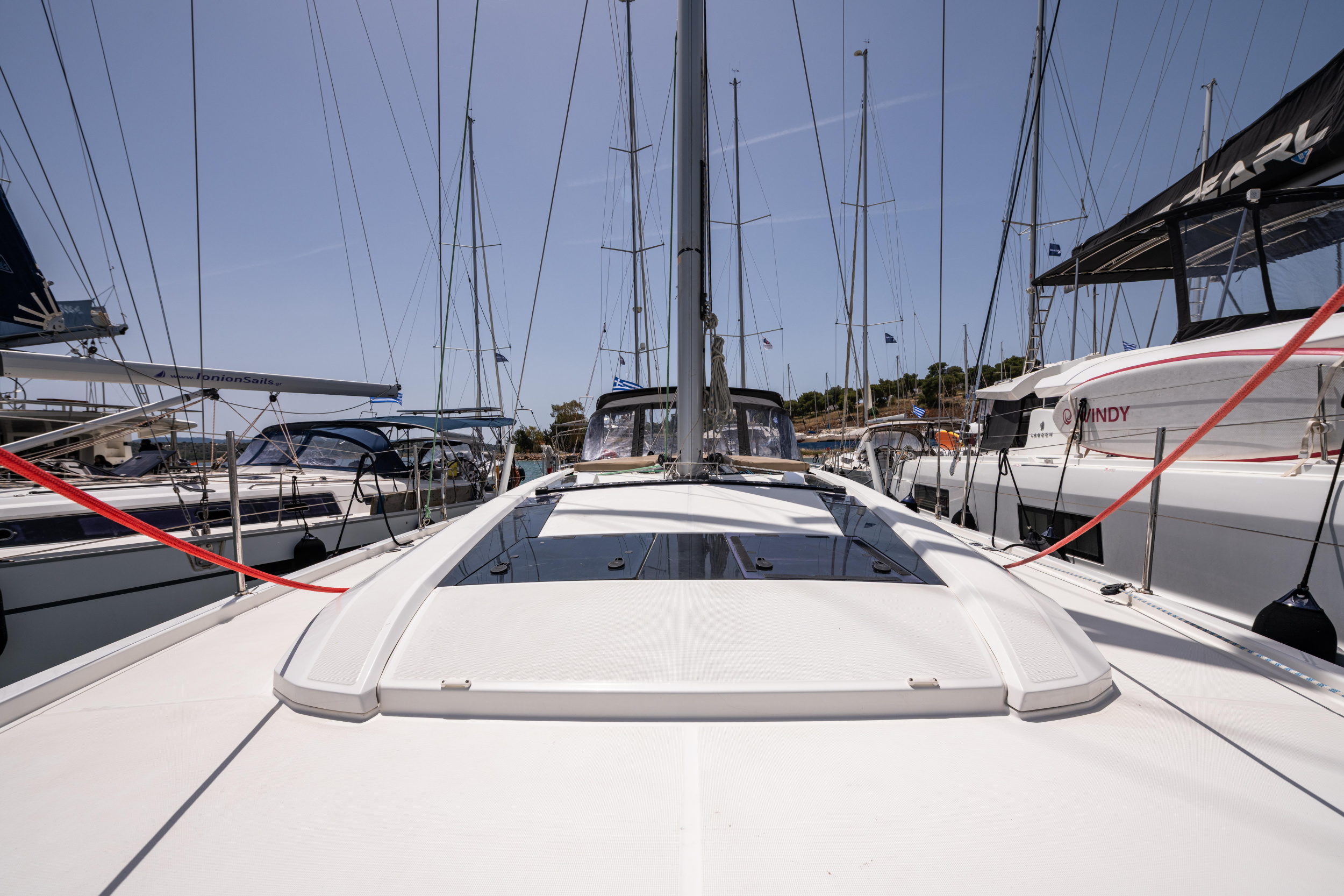 Oceanis 51.1 — photo 22