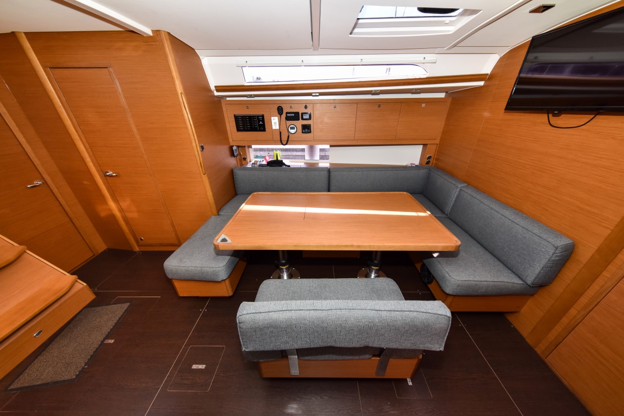 Dufour 470 — photo 17