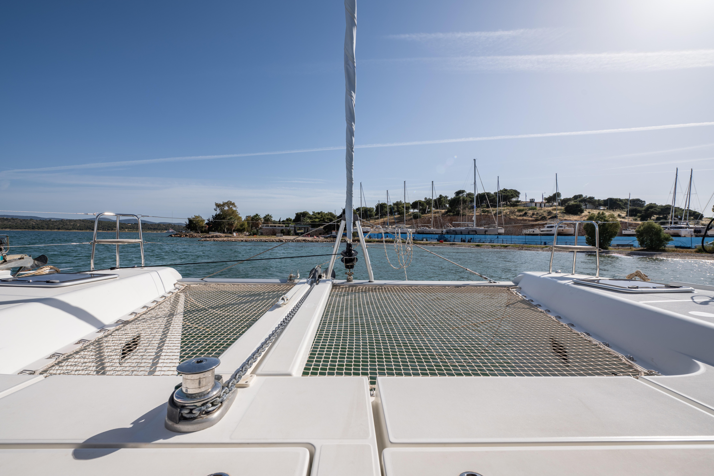 Lagoon 42 — photo 9