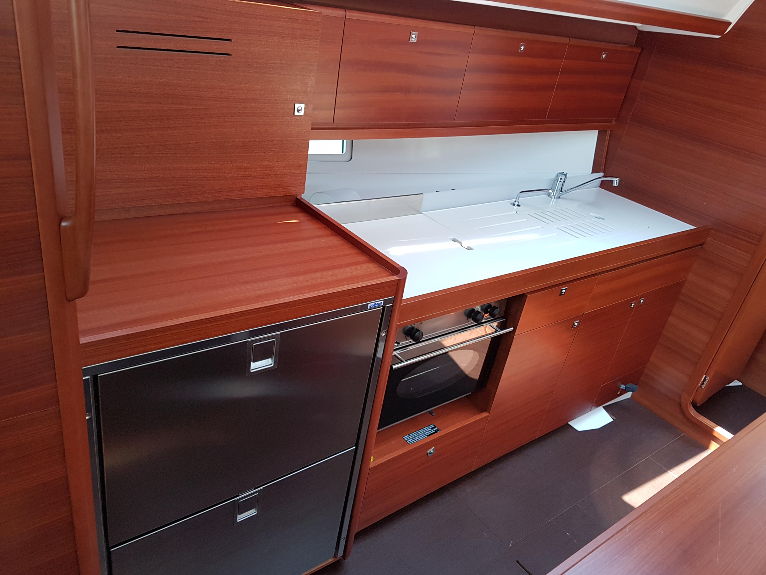 Dufour 382 Grand Large — photo 12