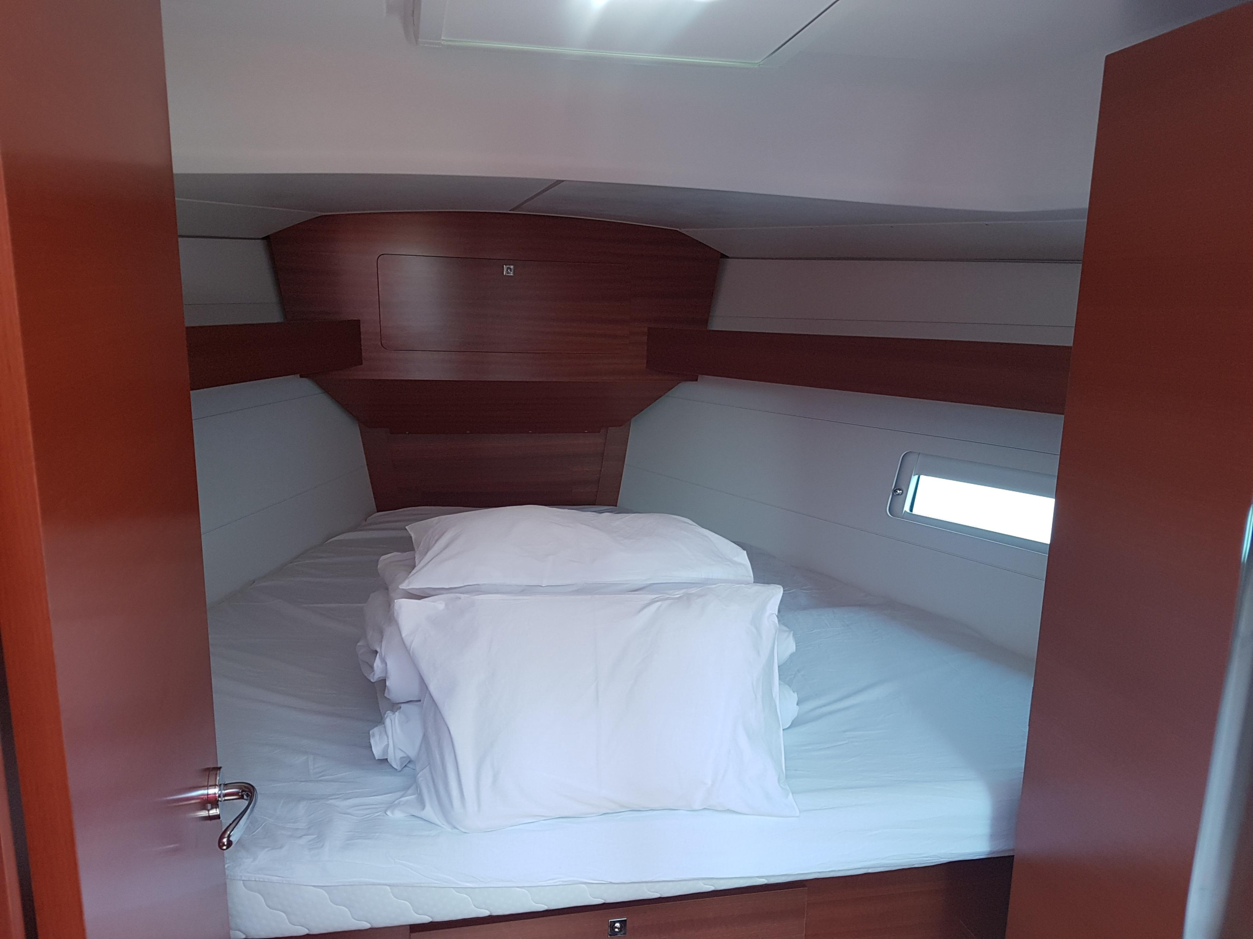 Dufour 382 Grand Large — photo 15
