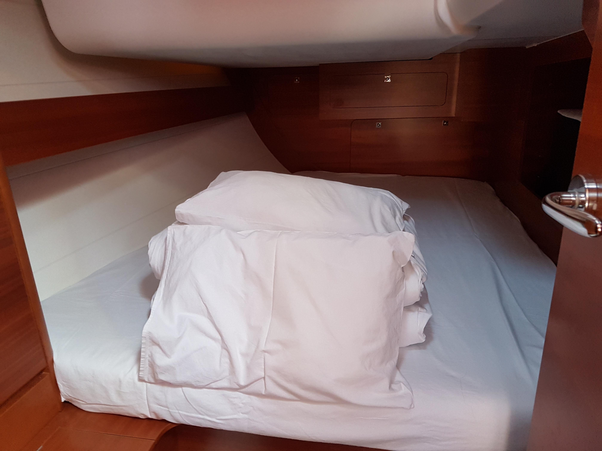 Dufour 382 Grand Large — photo 8