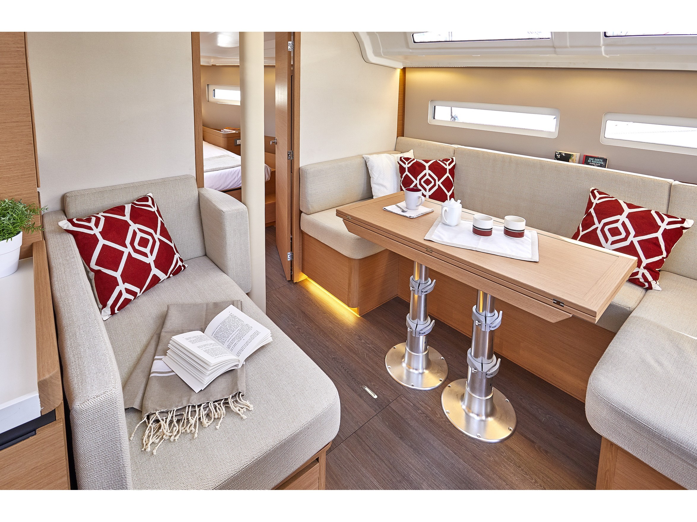 Sun Odyssey 410 — photo 6