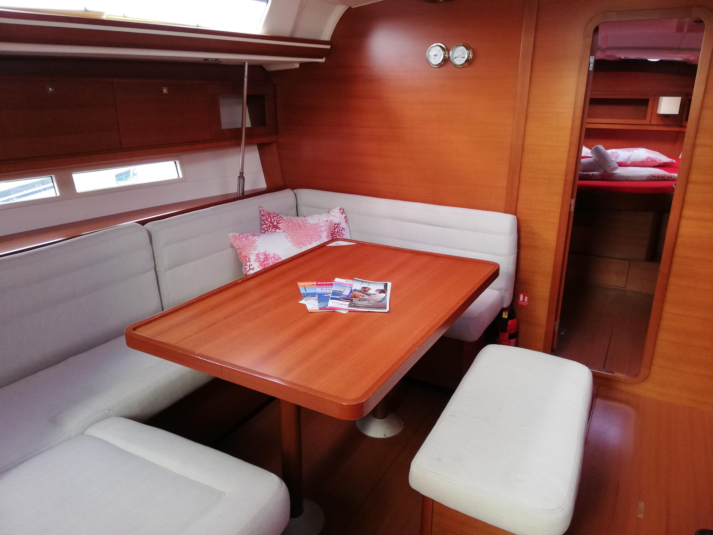 Dufour 450 Owner version — photo 5
