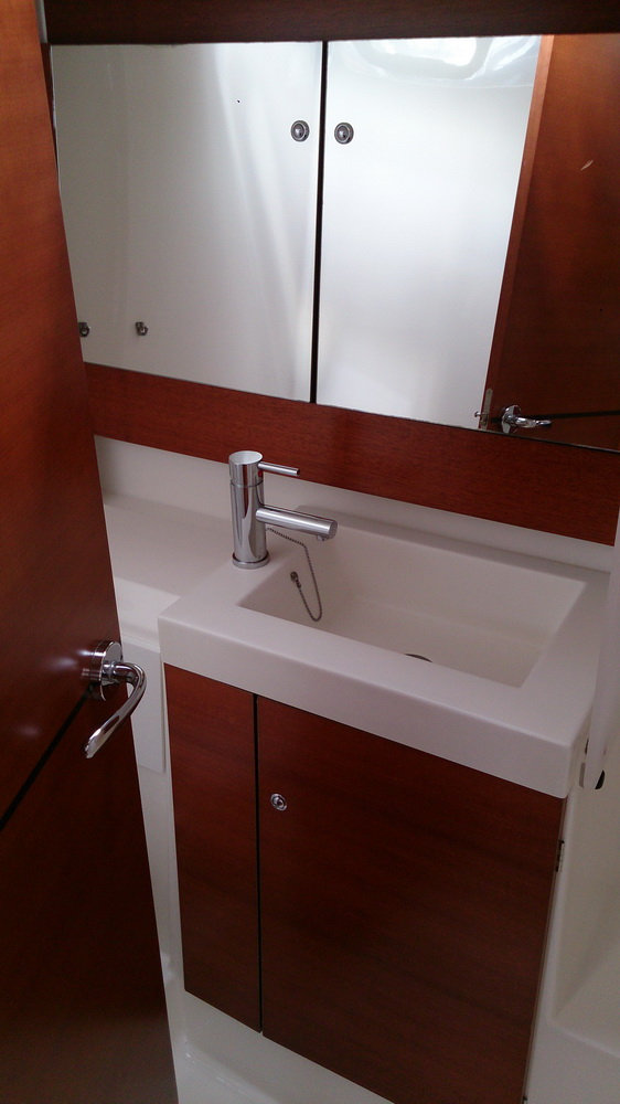 Dufour 405 RM — photo 13